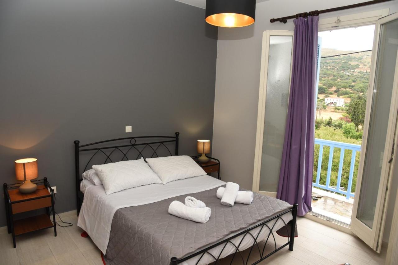 Andros Guesthouses Extérieur photo
